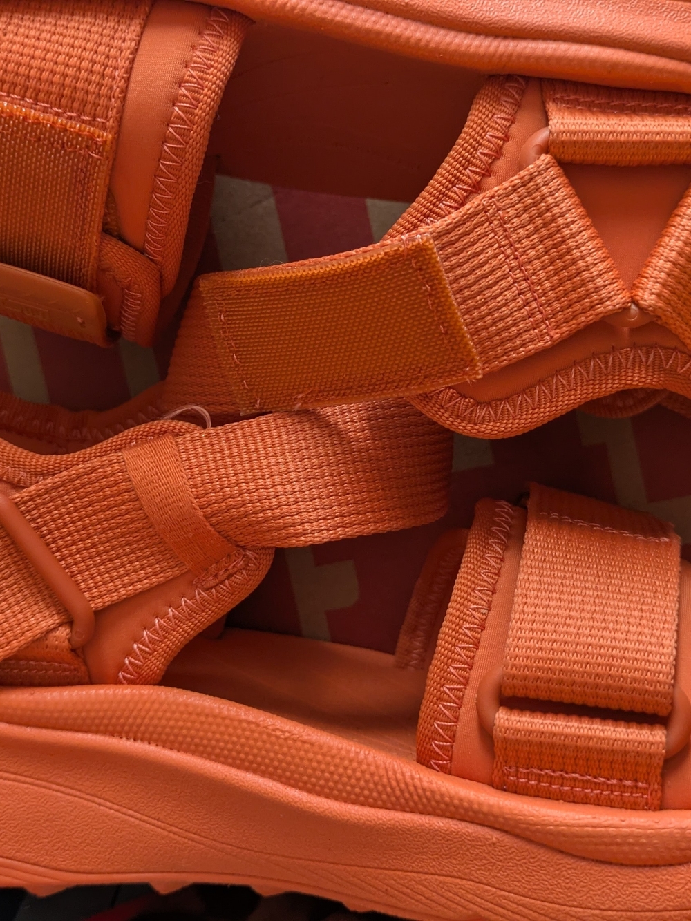 Fitflop Neo-D-Hyker (XT) Orange Strap Sandals NIB
